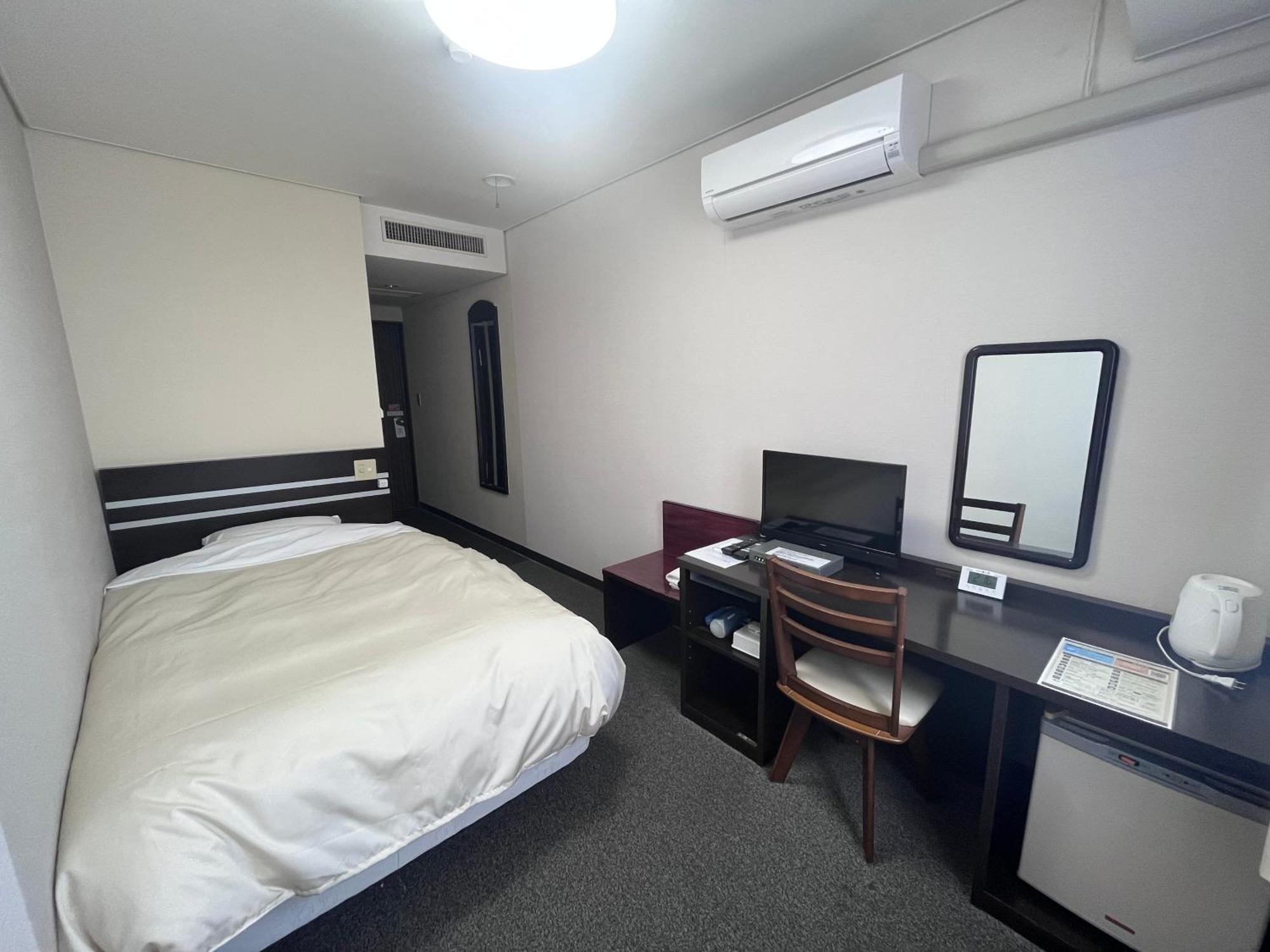Hotel Crown Hills فوجينوميا المظهر الخارجي الصورة