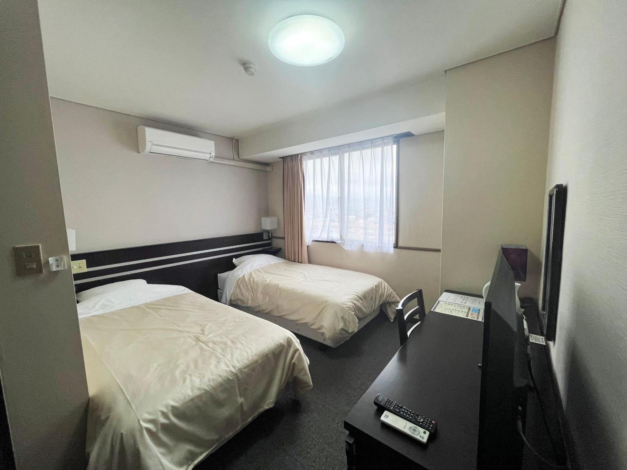 Hotel Crown Hills فوجينوميا المظهر الخارجي الصورة