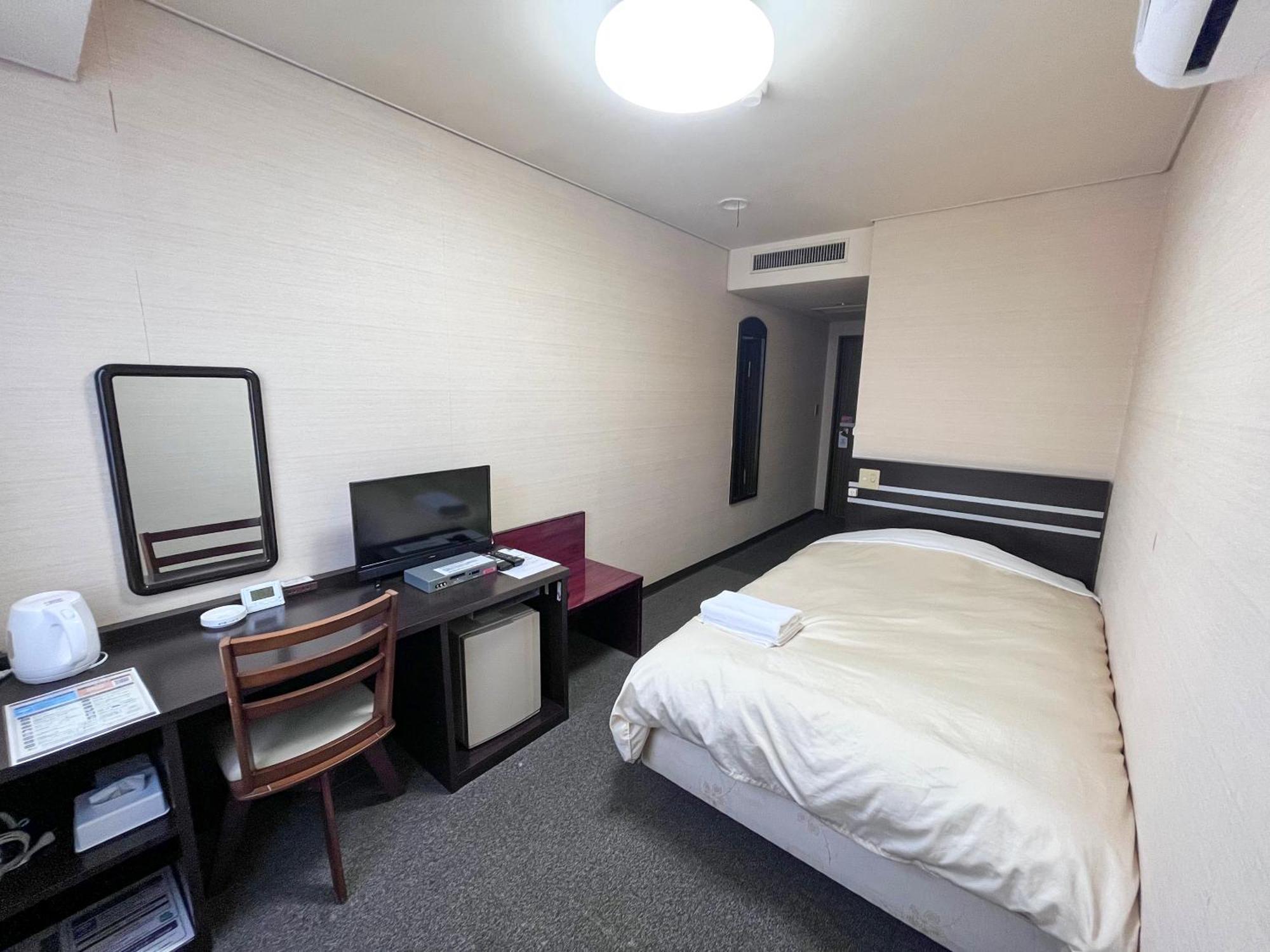 Hotel Crown Hills فوجينوميا المظهر الخارجي الصورة